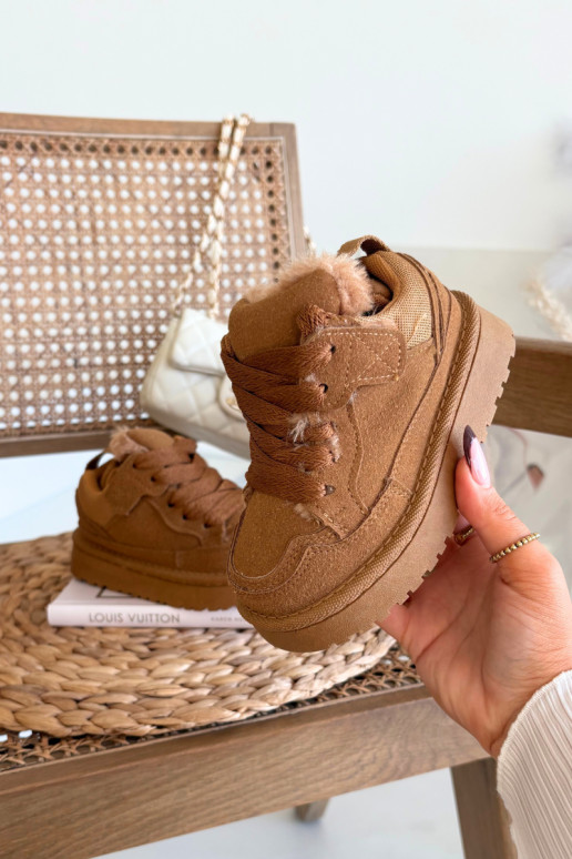 Tênis infantis quentes na cor marrom com pelúcia interna Mireen