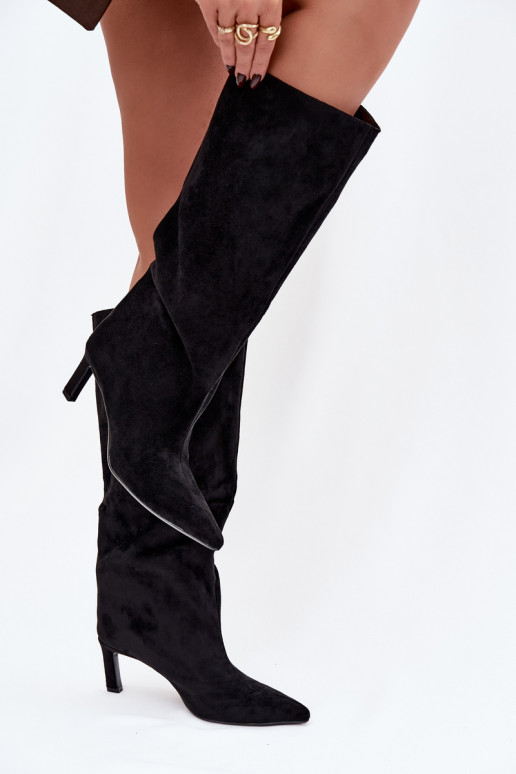 botas femininasde camurça ecológicau Um modelo atraente com salto fino cor preta Phelin