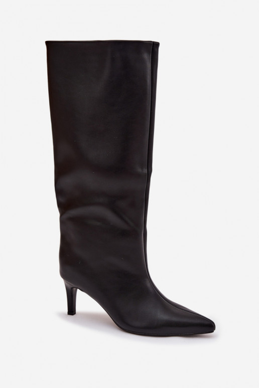 botas femininas Um modelo atraente com salto fino Com Costura cor preta Olyvia