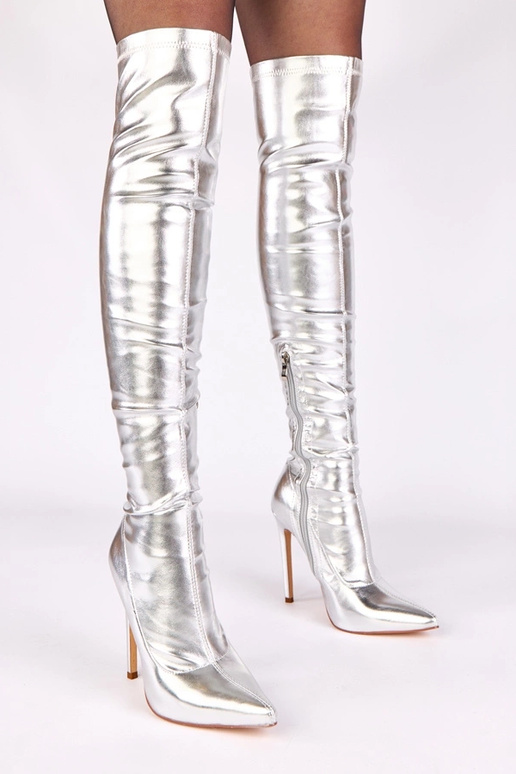 Botas prateadas de cano longo com...