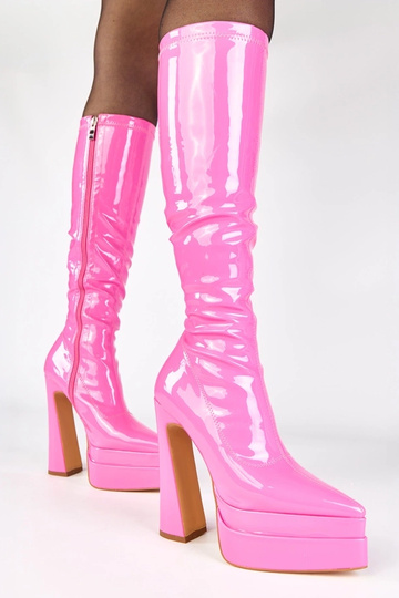 Botas rosa de cano curto... 2