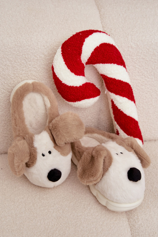 com um casaco de pele Chinelos Feminino Filhotes bege Faylen