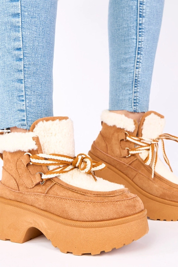 Botas de neve marrons com pelúcia em plataforma "Ziza" 2