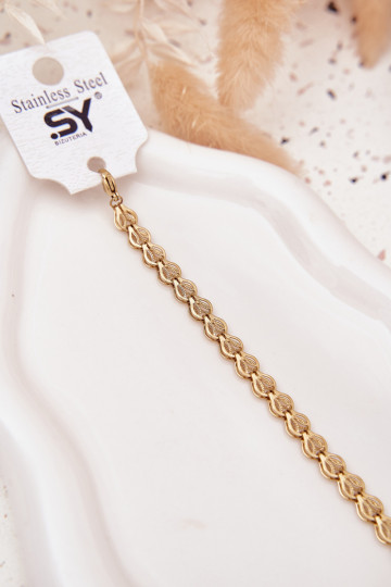 Um bracelete Fabricado em aço cirúrgico cor dourada 2