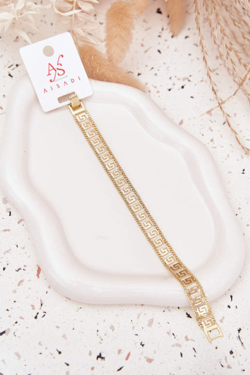 Um bracelete Feminino Fabricado em aço cirúrgico cor dourada