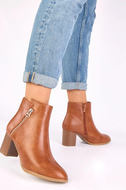 Botas clássicos marrons de salto com...