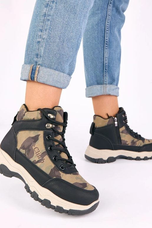 Botas de combate pretas de plataforma...