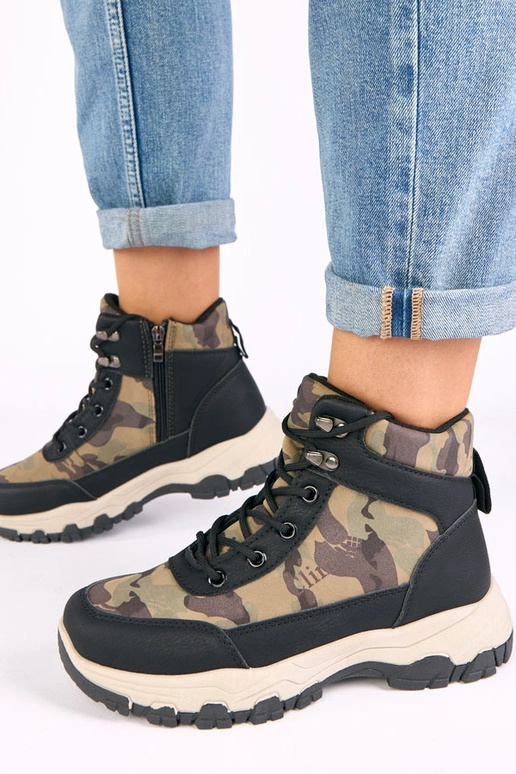 Botas de combate pretas de plataforma...