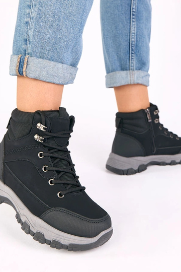 Botas de combate pretas de plataforma Briana 2