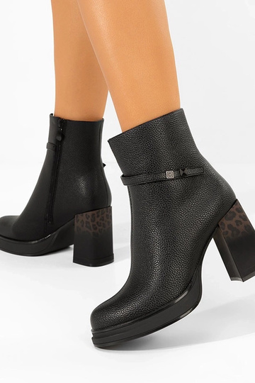 Botins pretos de salto com estampa de leopardo Brenna