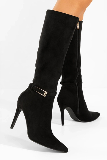 Botas longas pretas de...