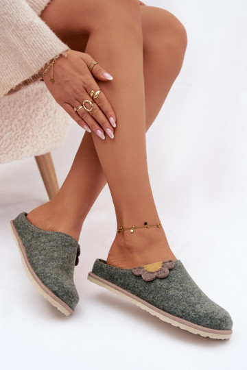 Chinelos Feminino Com uma flor Inblu CS000043 cor verde