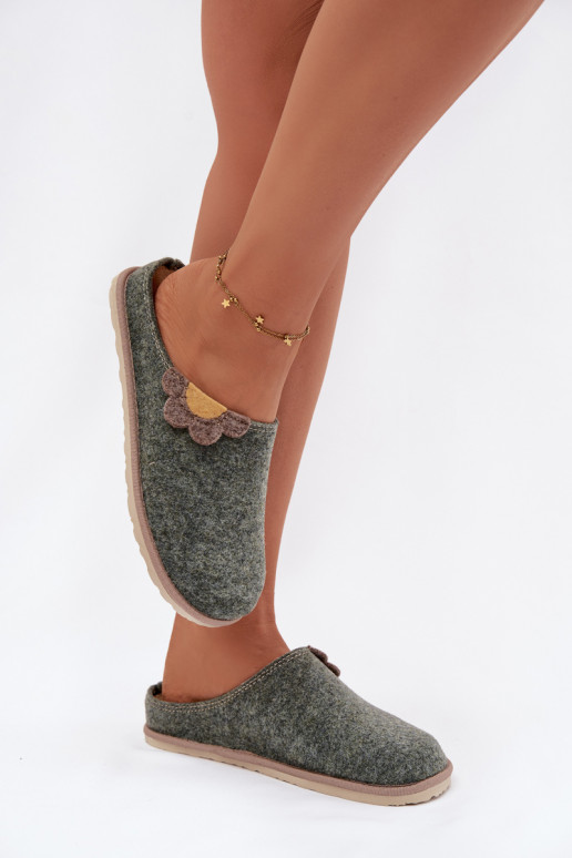 Chinelos Feminino Com uma flor Inblu CS000043 cor verde