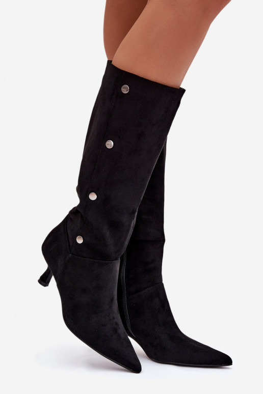botas femininas com salto Com decoraçõesi Detalami cor preta Hovelle