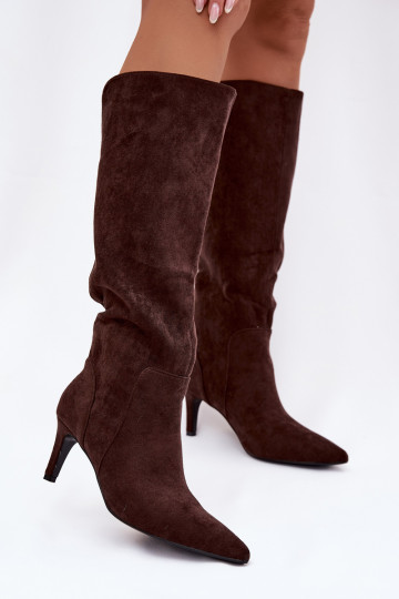 Botas de cano longo femininas em tom chocolate quentes com saltos finos em camurça sintética Arelisse 2