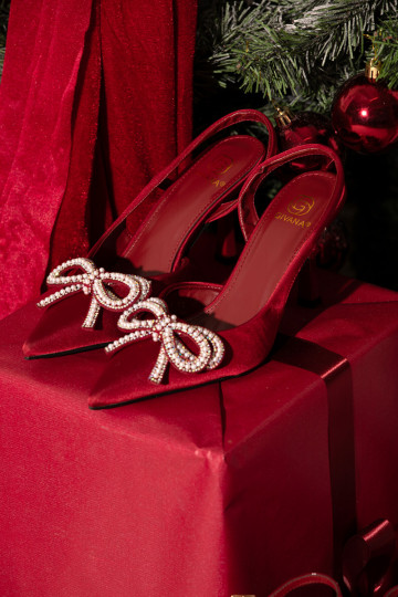 Sapato de salto alto bordô com laços e calcanhar aberto Derissa