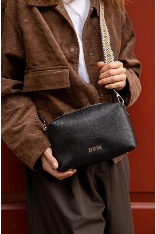 Uma bolsa pequena com salto decorado Big Star OO574091 preto