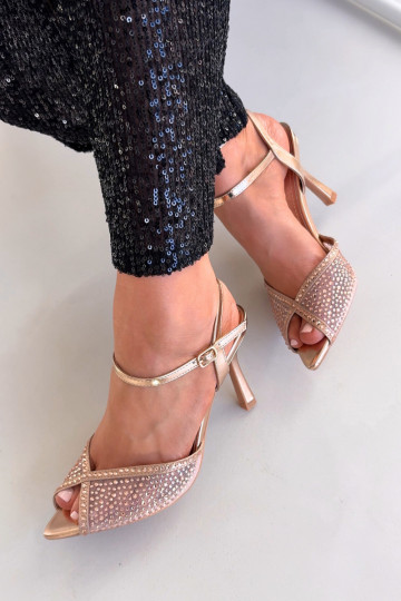 Sandálias femininas cor champanhe com saltos finos e decoração Peloria