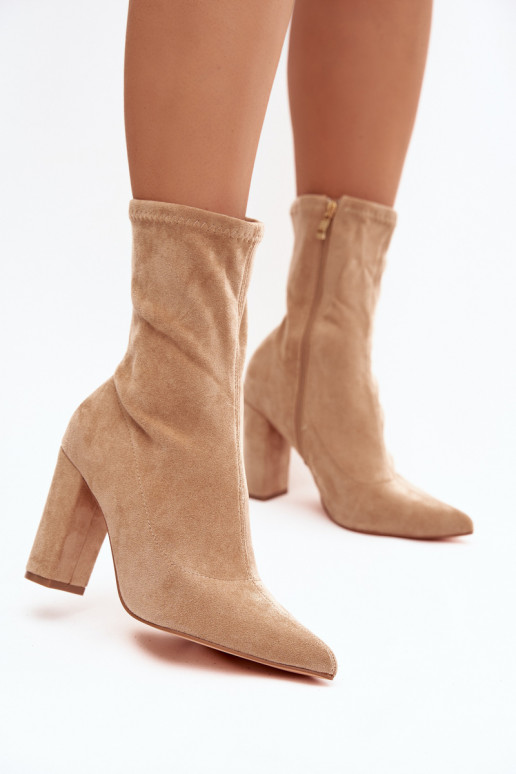 Botas femininasPrzeszyciami bege Rosivelle