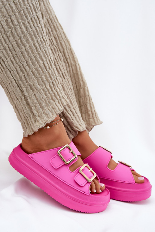 Chinelos femininos com uma plataforma Ze cor douradami com fivelasmi cor rosa Zorila