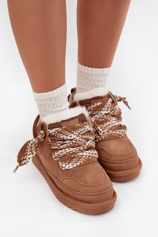 de camurça Botas de neve Feminino com um casaco de pele I Grubym Amarrandom Vinceza 97963 cor marrom