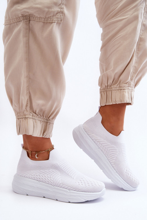 Feminino Um modelo atraente tênis cor branca Ferive