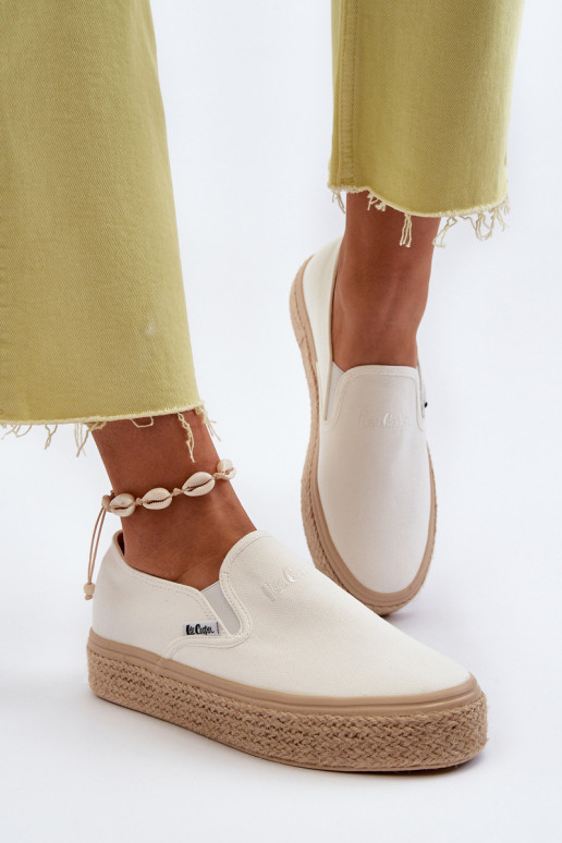 Sapatos femininos Slip-On Com trança Lee Cooper LCEM-24-44-2430