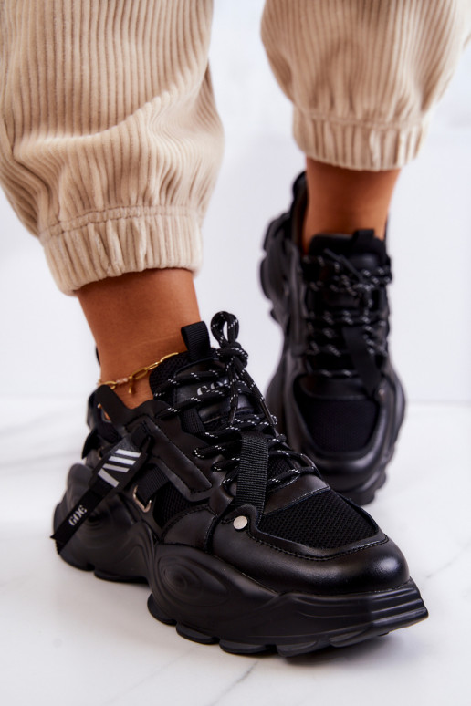 tênis À modalo de tênis GOE JJ2N4083 cor preta