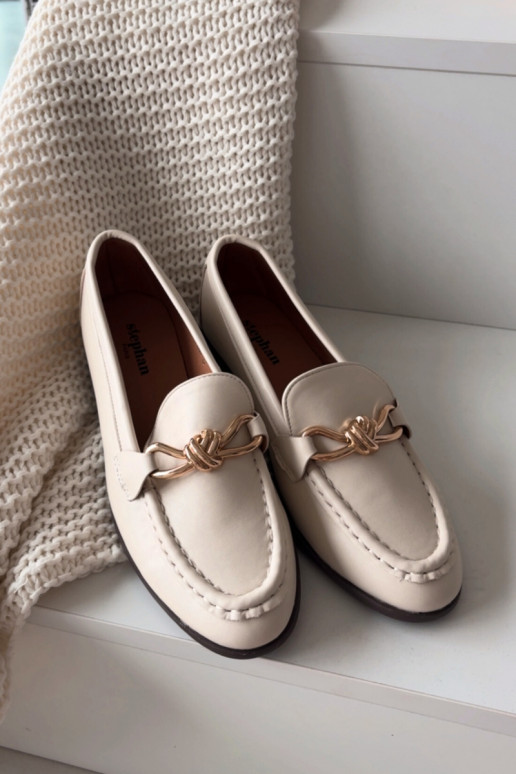 Mocassins Feminino Com decorações Detalem cor de marfim Rosynne