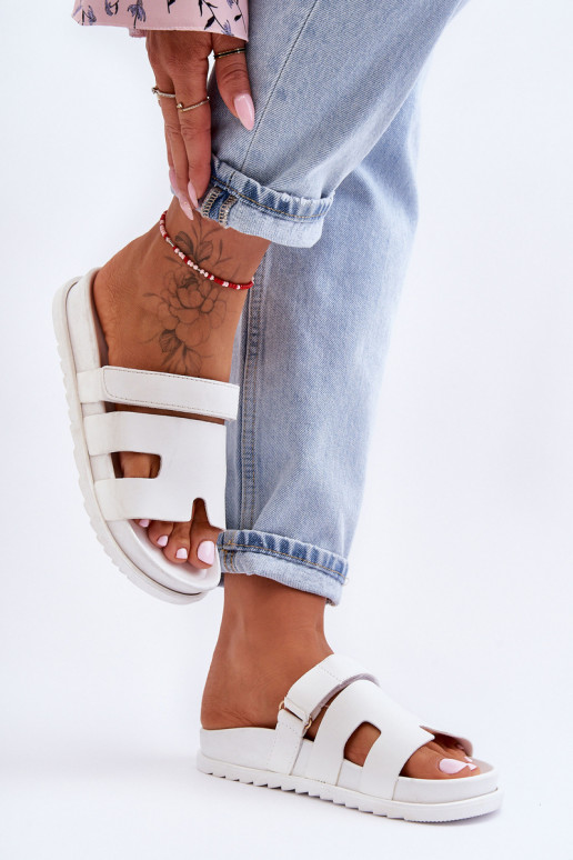 À modalo clássico Chinelos femininos cor branca Molie