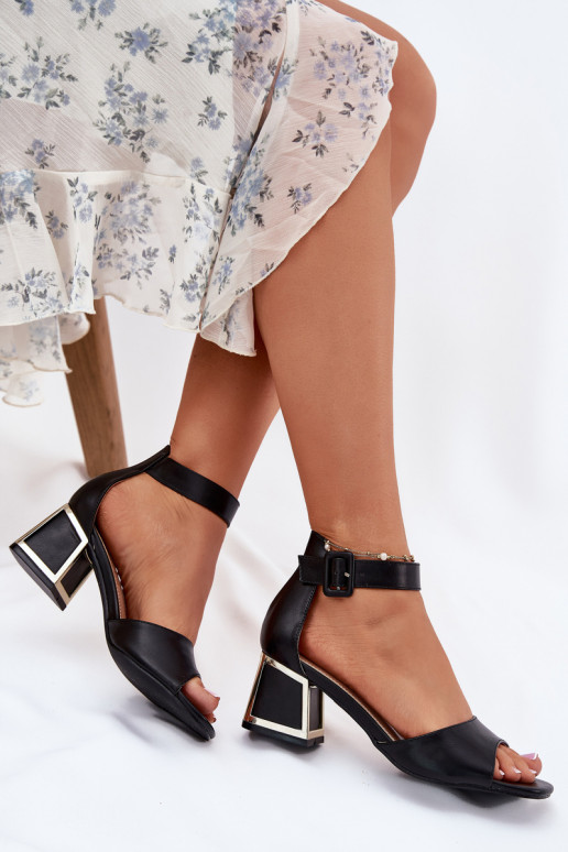 Sandálias femininas de salto alto cor preta Zennia