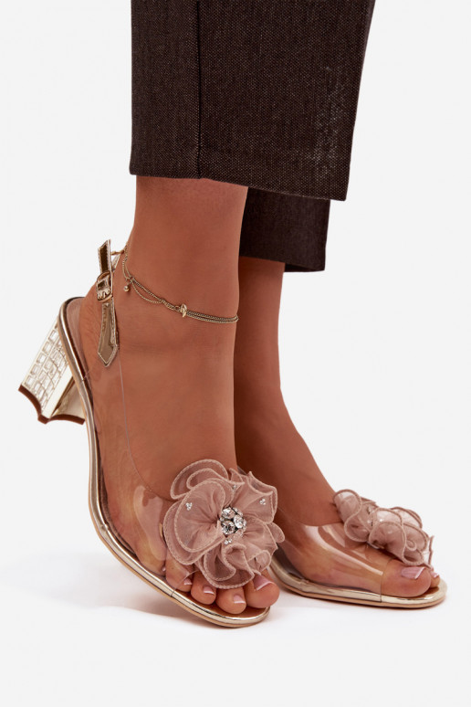 sandálias com salto com enfeites D&A MR52-238 cor dourada