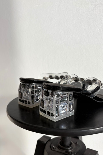 Chinelos femininos com olhos brilhantes D&A MR1037-02 cor preta 2