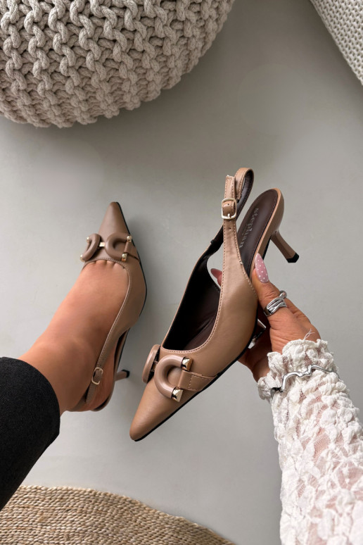 Sandálias femininas com salto fino Com decorações Detalem cor marrom Brienne