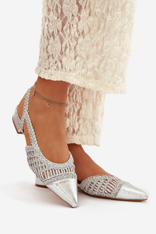 Sandálias femininas Com trança Klocke cor prata Nivorra