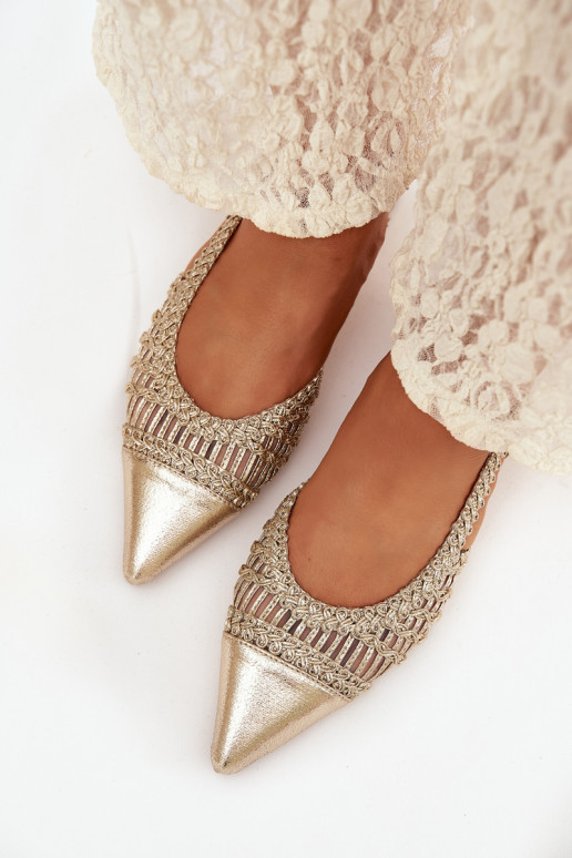 Sandálias femininas Com trança Klocke cor dourada Nivorra