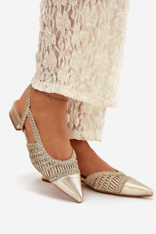 Sandálias femininas Com trança Klocke cor dourada Nivorra