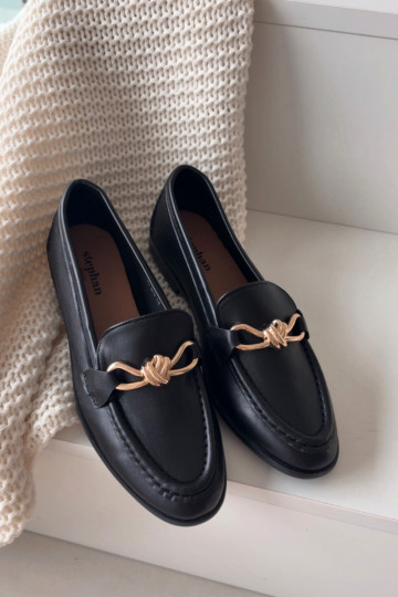 Mocassins femininos com detalhes elegantes em preto "Rosynne"