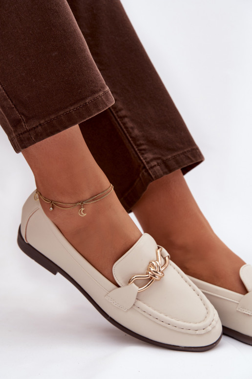 Mocassins Feminino Com decorações Detalem cor de marfim Rosynne