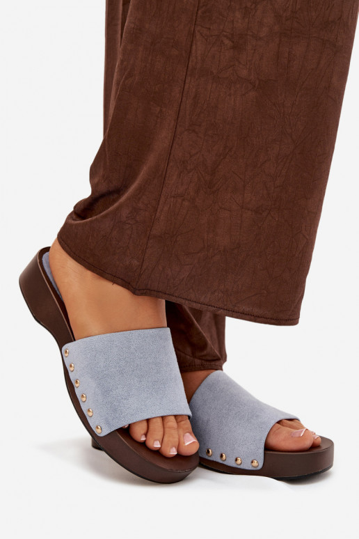 Chinelos femininos Ze cor douradami Pregos cor azul Ferinna