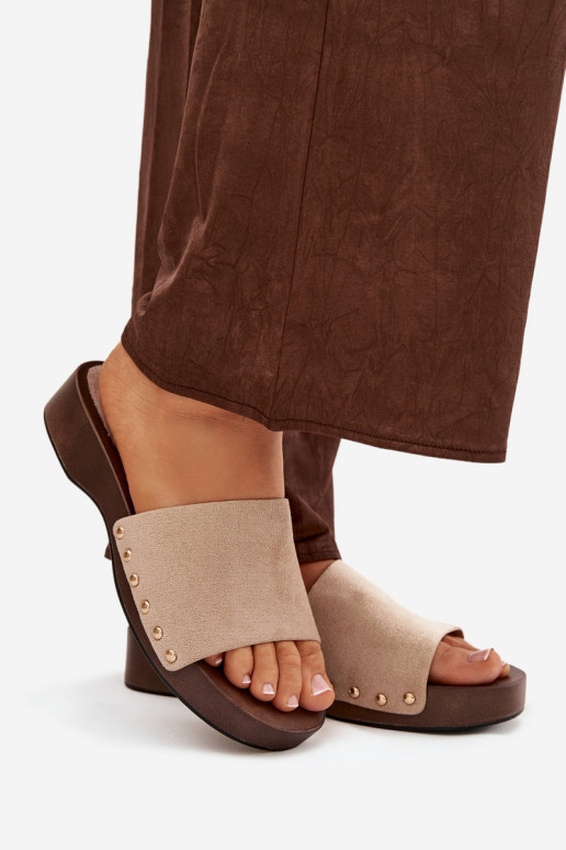 Chinelos femininos Ze cor douradami Pregos bege Ferinna