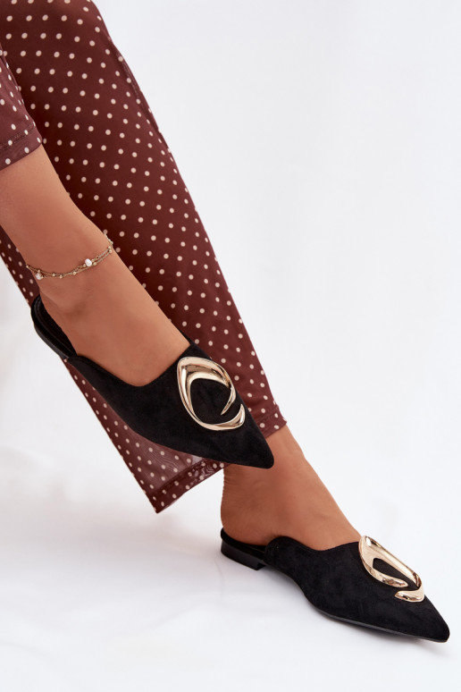 Chinelos femininos Mule Com decorações cor douradam Detalem cor preta Galvella