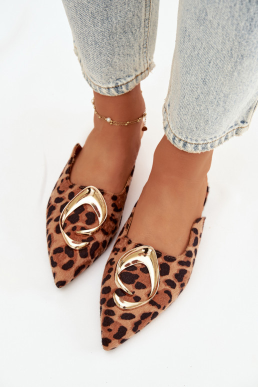 Chinelos femininos Mule Com decorações cor douradam Detalem com padrões de pele de leopardo Galvella