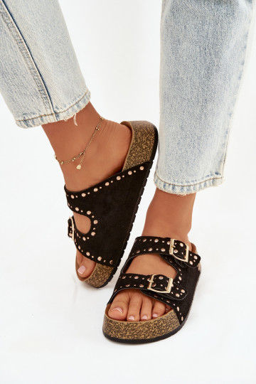 Chinelas femininas pretas com fivelas e tachas douradas Tervina