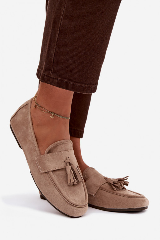 Mocassins Apartamento feminino com franjas bege Tem que serrilisse