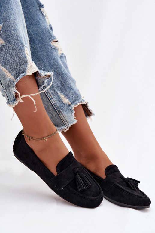 Mocassins Apartamento feminino com franjas cor preta Tem que serrilisse