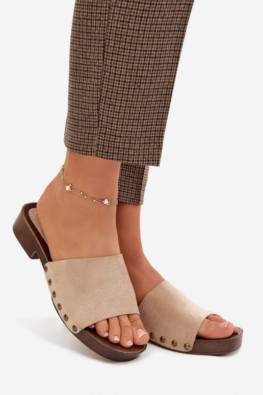 Chinelos femininos com salto largo Ze cor douradami Pregos bege Girella