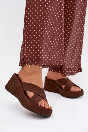 Chinelos femininos Em uma cunhade camurça ecológicau CzekoladoParae Calorine 2