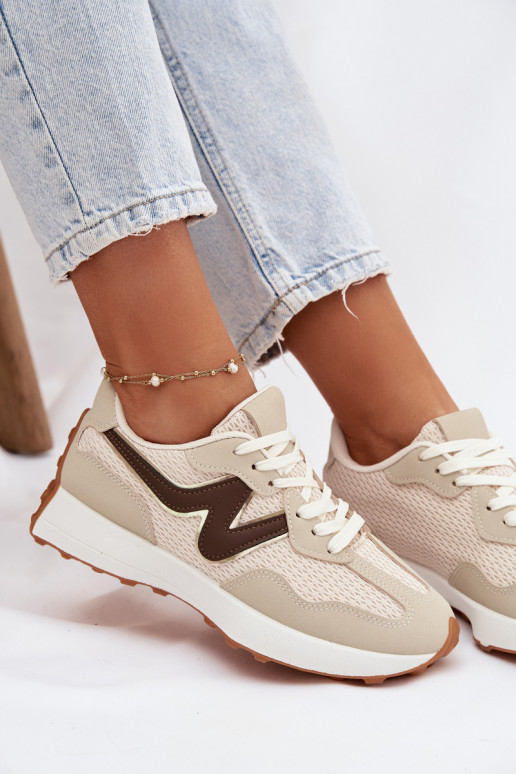 tênis Feminino com uma plataforma bege Janelora