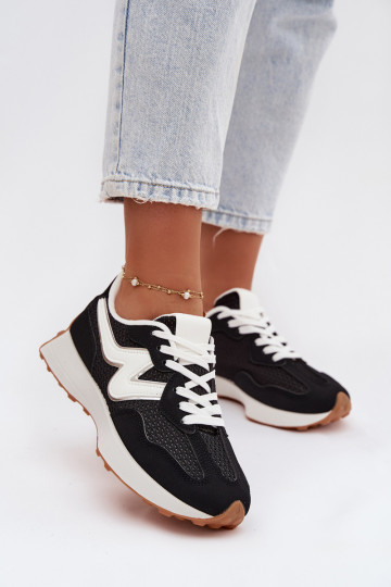 tênis Feminino com uma plataforma cor preta Janelora 2